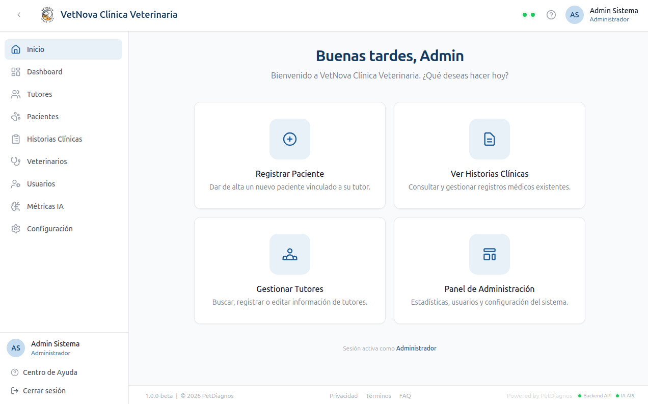 Vista de escritorio — menú lateral izquierdo expandido con las secciones disponibles para el rol activo